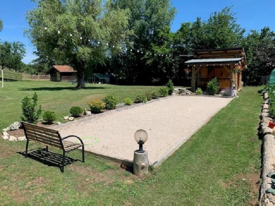 Gite Chalet, Au Doubs Logis Pierrefontaine-les-Varans Екстер'єр фото